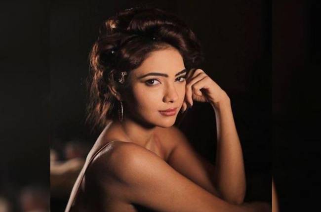 Pooja Banerjee ended her weekend on a ‘foodie’ note; shares what she cooked