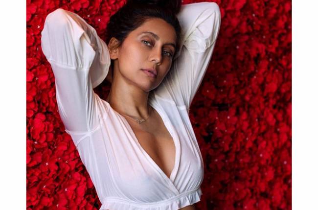 Catch the FIESTY and SEXY pics of telly fame Anusha Dandekar