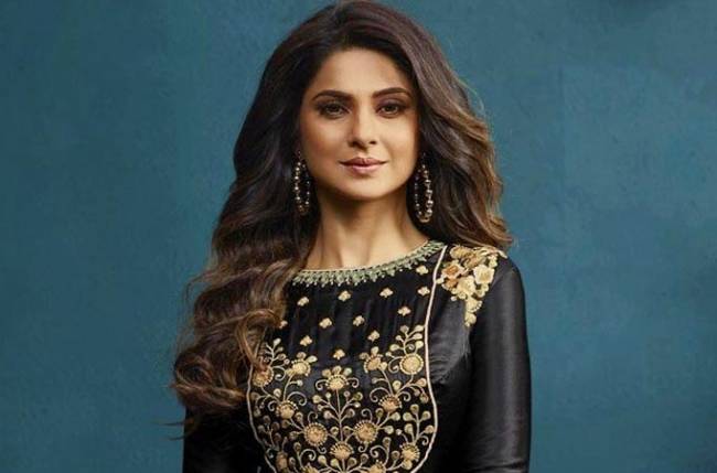 This video of Jennifer Winget will make you fall in love with her!